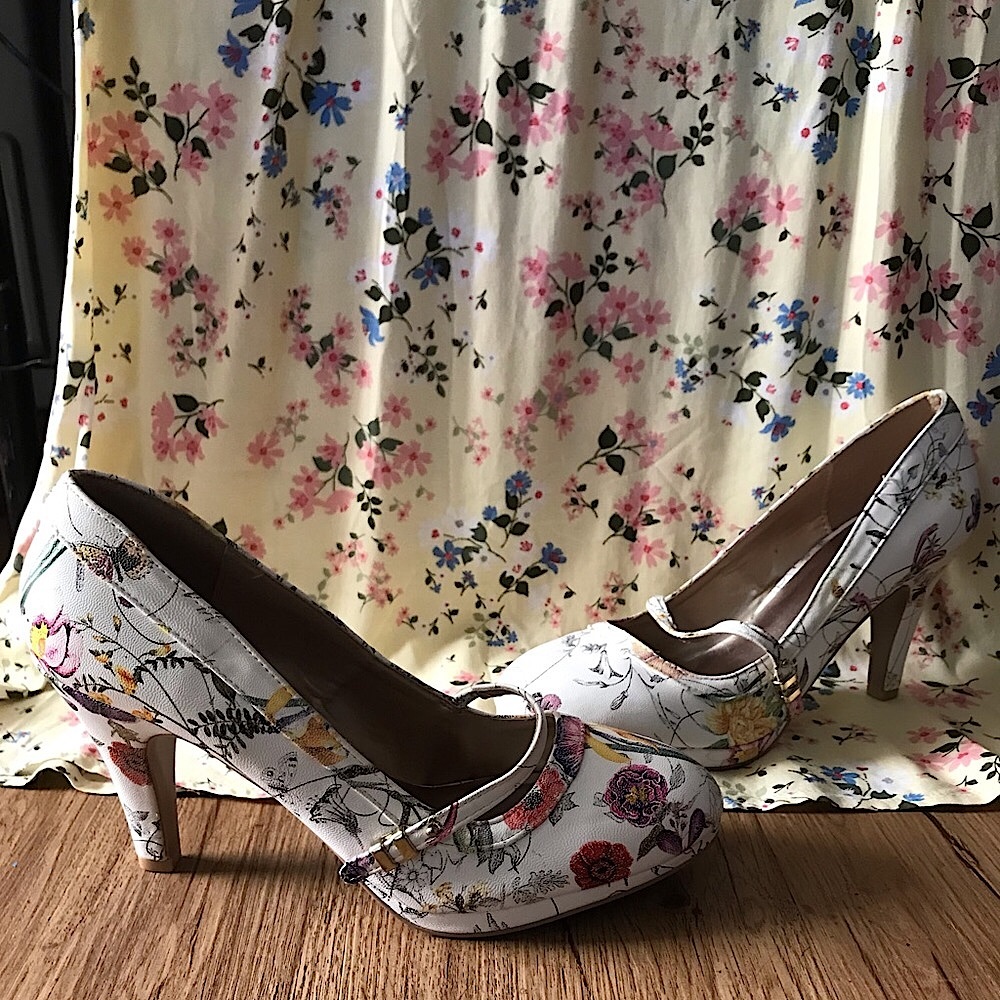💐Quipid Floral Heels💐